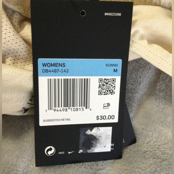 Nike Women’s Dry Fit Lined Short Size M Standard Fit - Picture 6 of 7